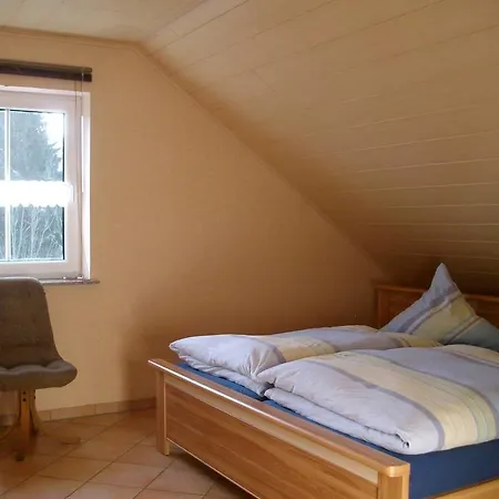 Ferienwohnung Mastiaux Mirbach Esterno foto