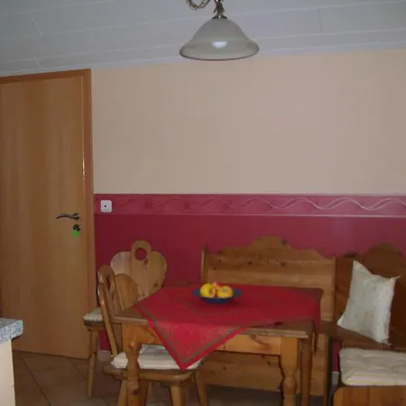Ferienwohnung Mastiaux Mirbach Esterno foto